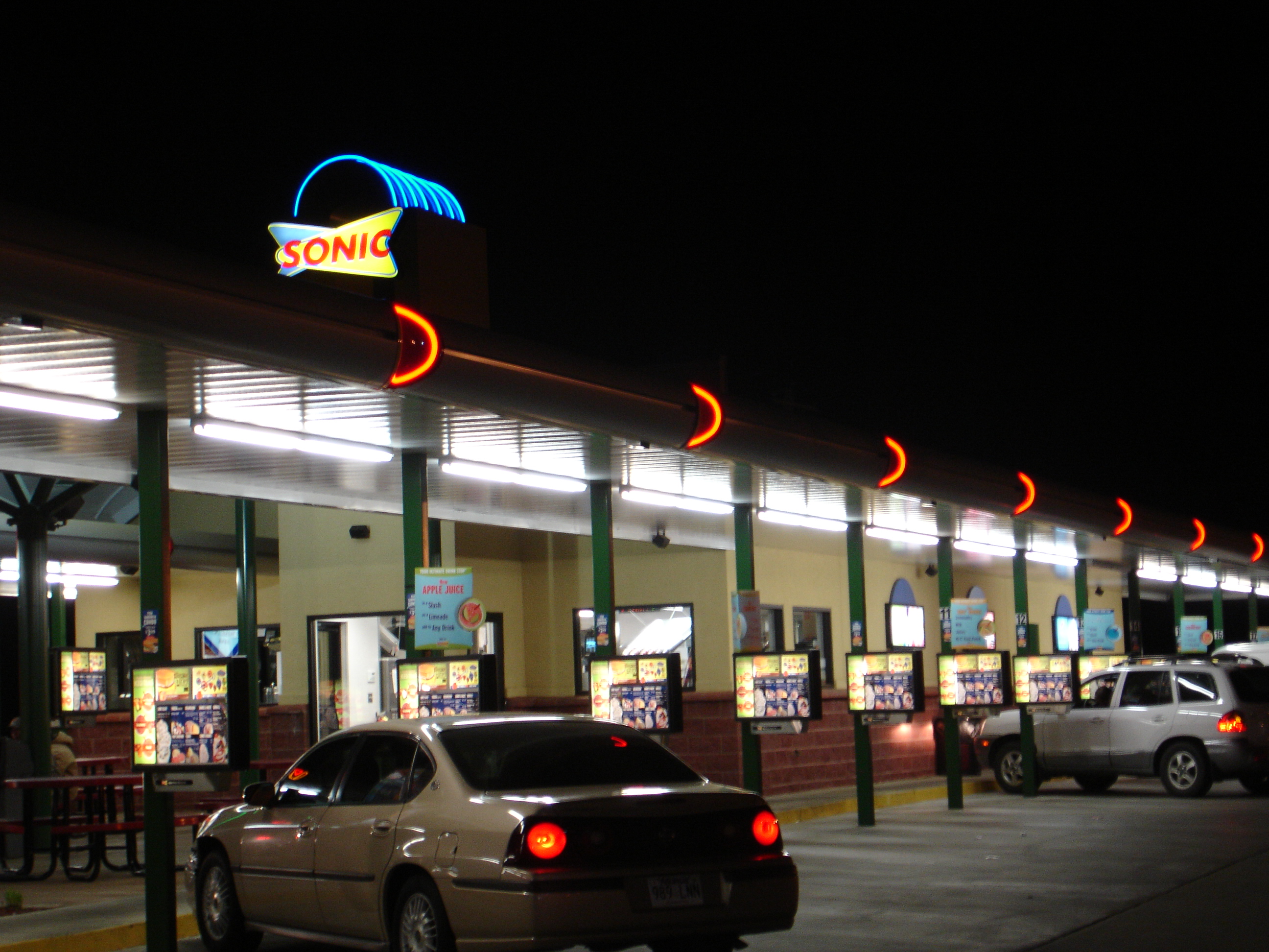 Sonic_Drive_in